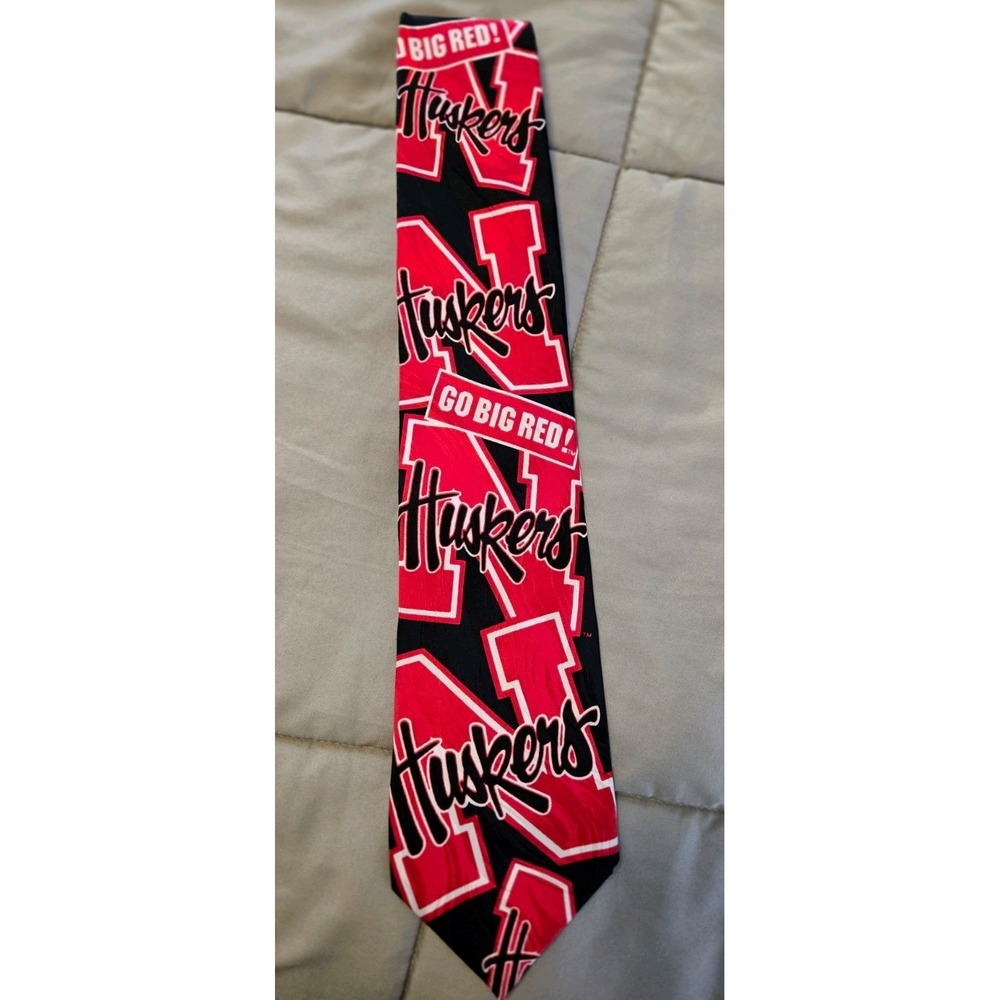 Vintage Nebraska Huskers Tie RM Sport Go Big Red College Logo 1995 NCAA - Picture 1 of 4